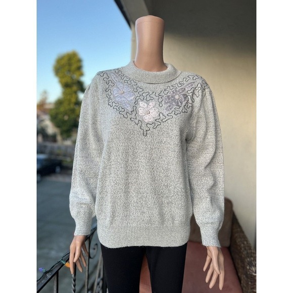 Anila Women’s Floral Knit Sweater Gray Size S/M - Picture 1 of 5